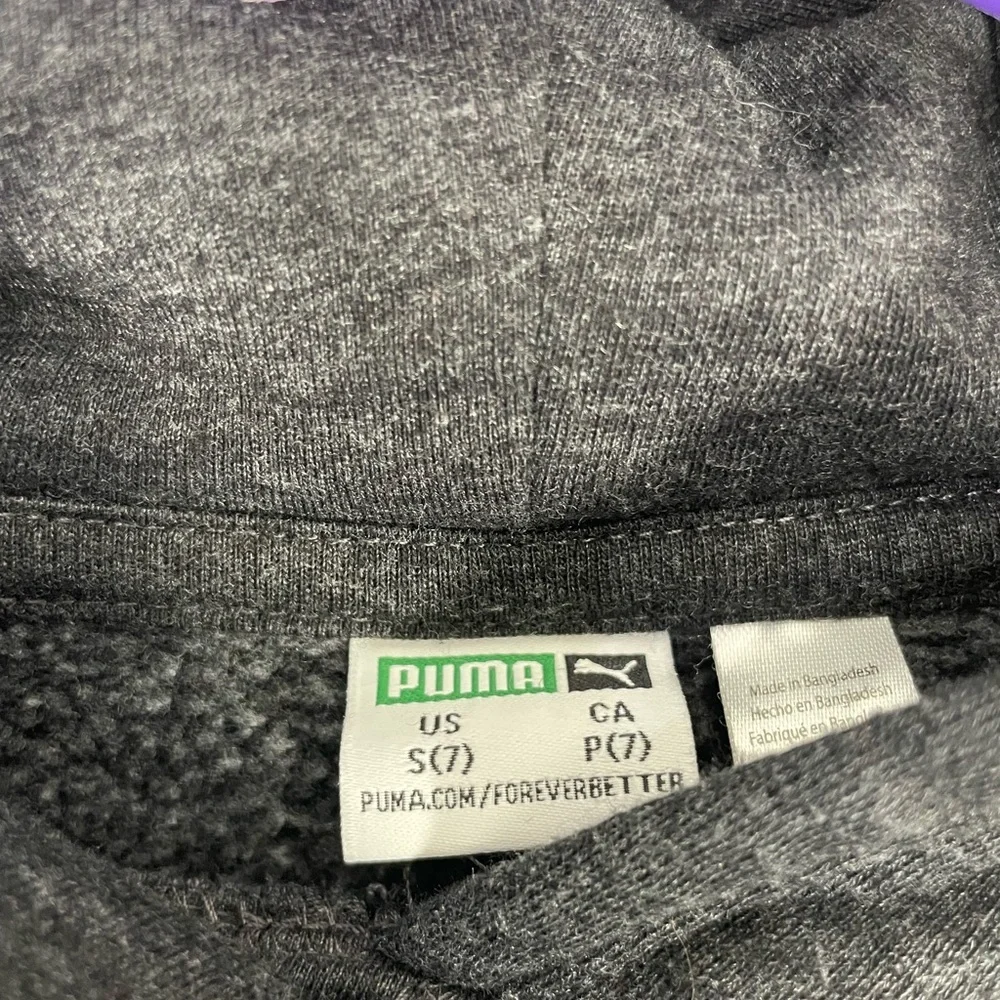 Puma Kids Dark Gray Hoodie with Colorful Lettering Size 7 CB-112